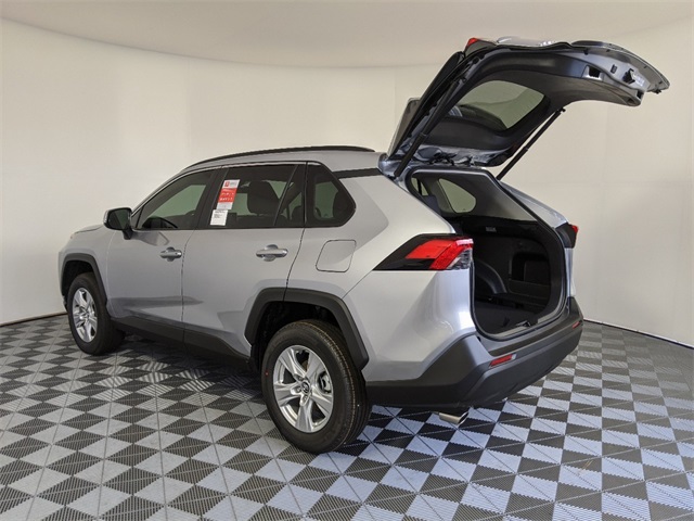 New 2020 Toyota RAV4 XLE w/Convenience Package & Audio Plus 4D Sport ...