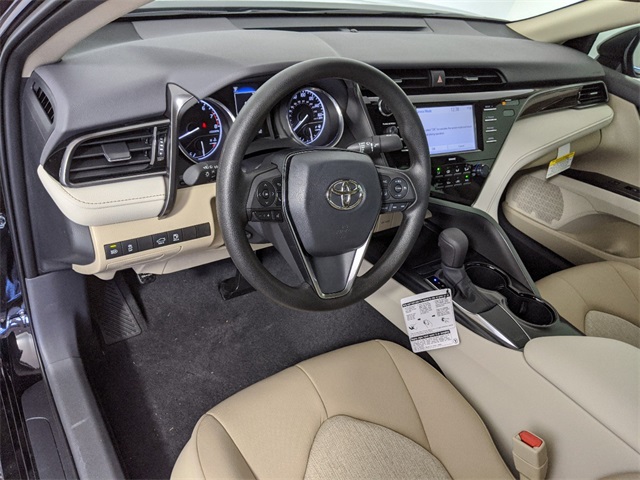 New 2020 Toyota Camry Le W Convenience Package & Blind Spot Monitor 4d 